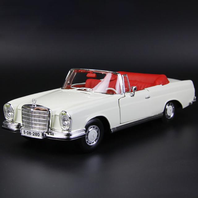 Maisto メルセデス・ベンツ 500K 1/18 マイスト　ミニカー 61ZfuFnu1EL._UF894,1000_QL80_.jpg